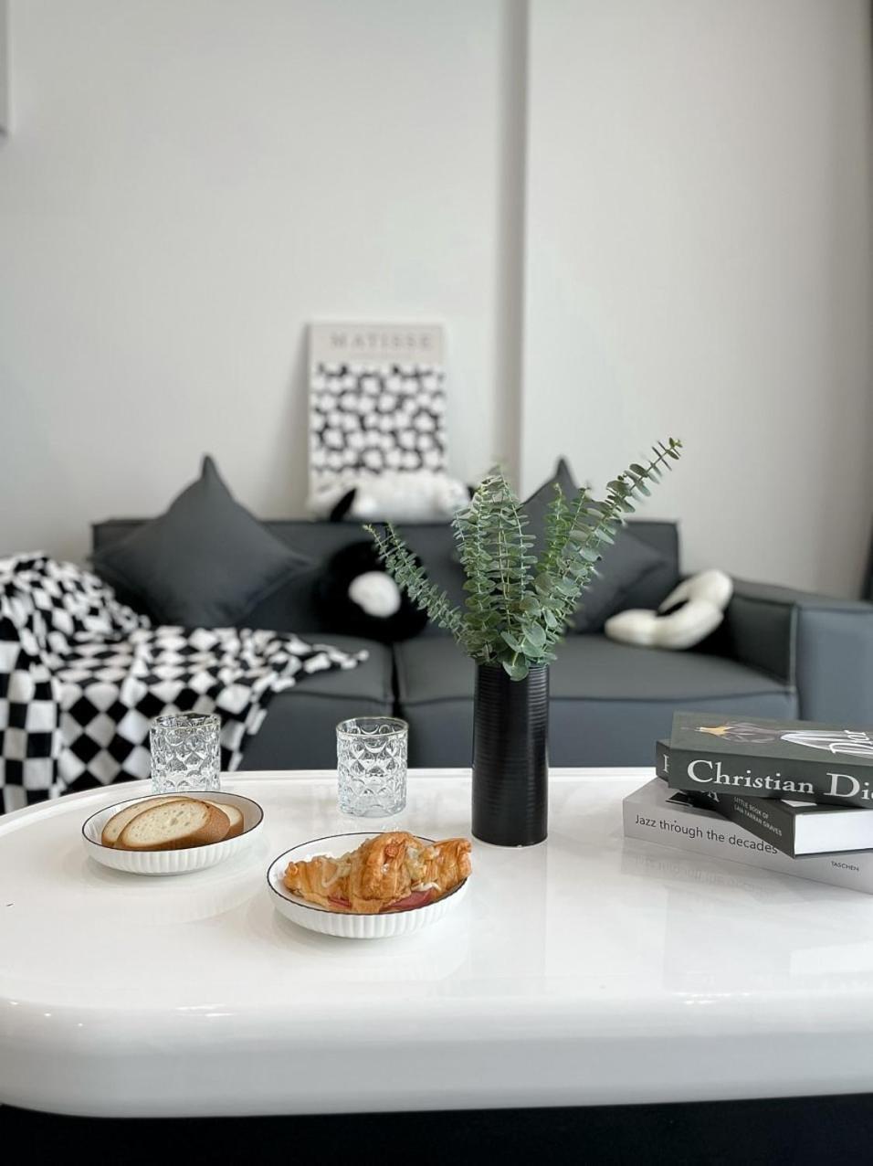 Bunnys Homes - Service Apartment Ханой Екстер'єр фото